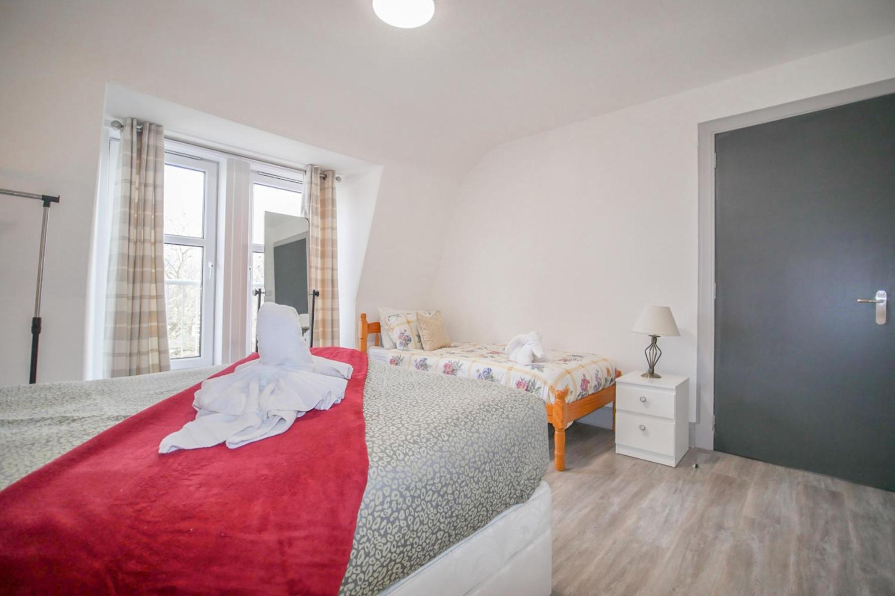 Telford Rd 5 Bedroom House Ίνβερνες Εξωτερικό φωτογραφία